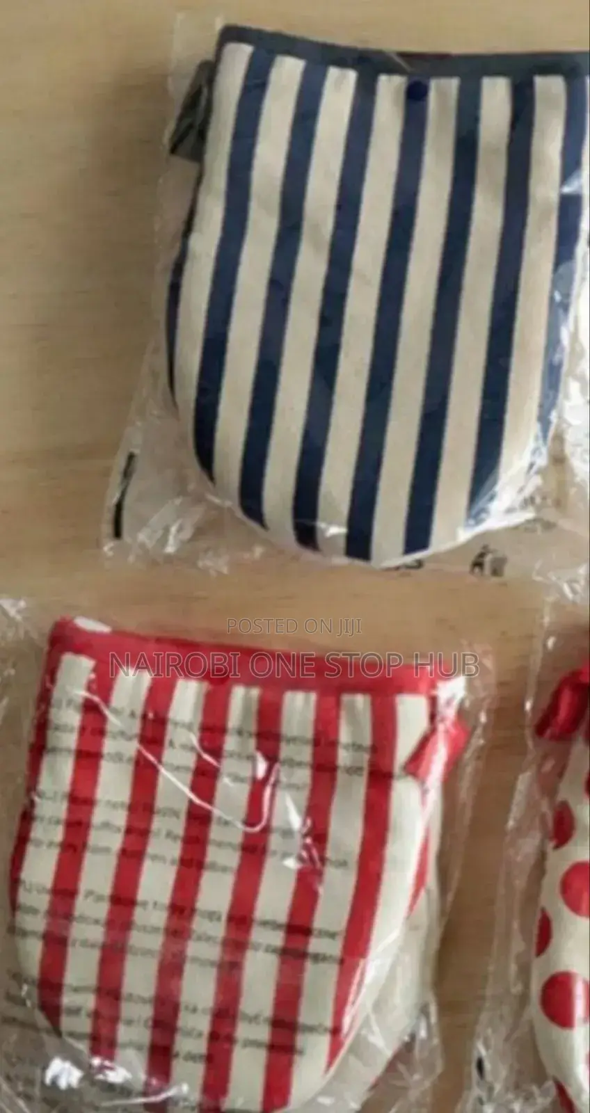 Easy Use Oven Gloves