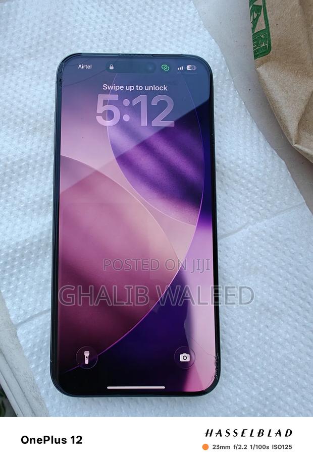 Apple iPhone 15 Pro Max 256 GB Gray - main view