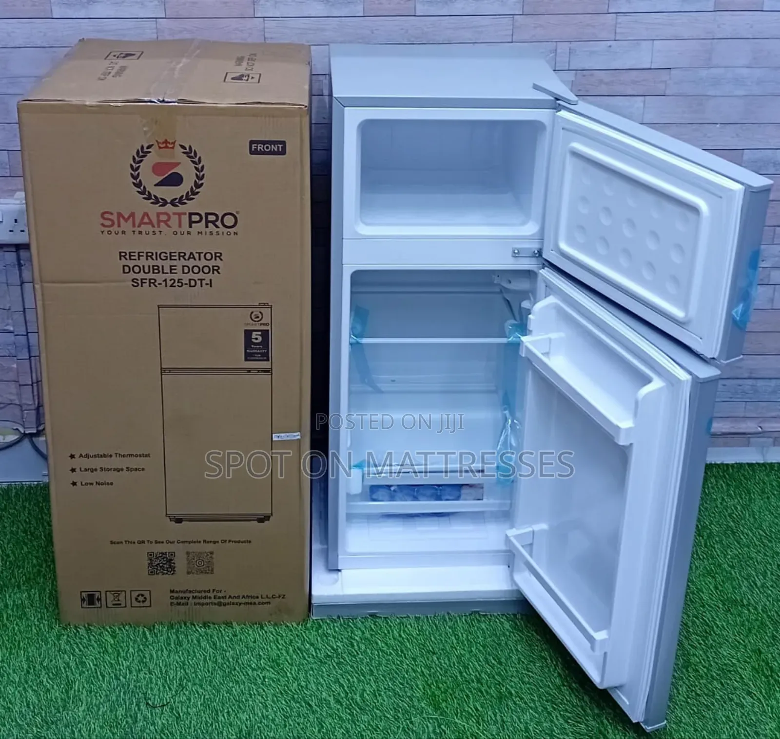 Smartpro Fridge 125 Liters + Free Home Delivery.
