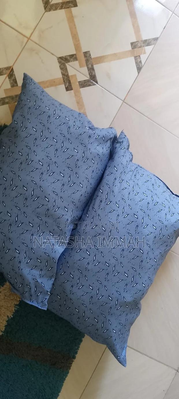 Comfortable and Stylish Pillow - thumbnail 2