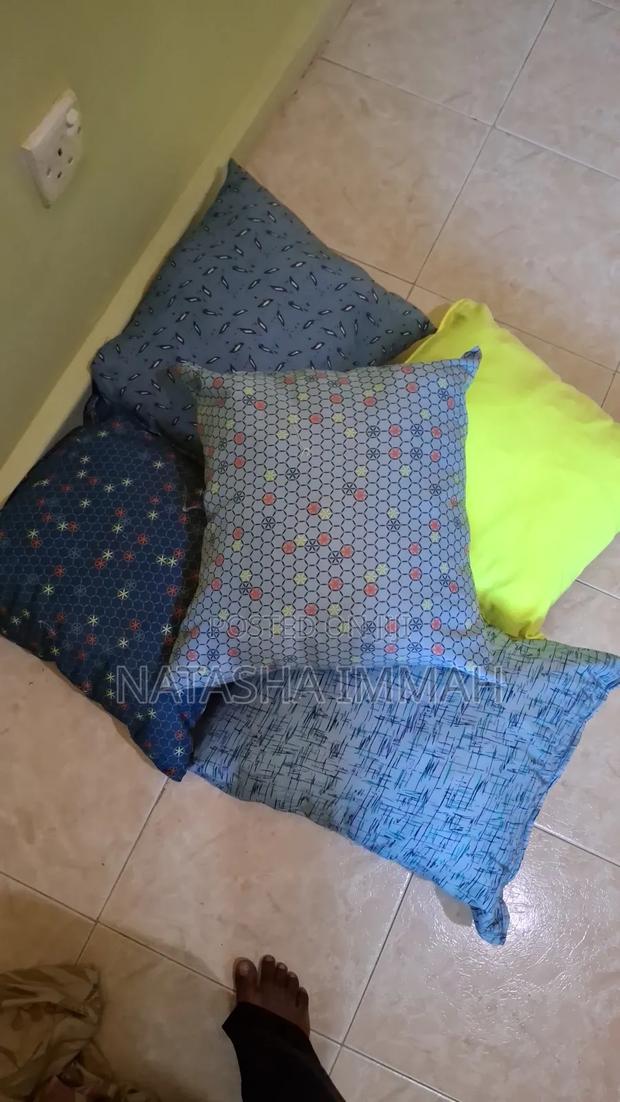 Comfortable and Stylish Pillow - thumbnail 6