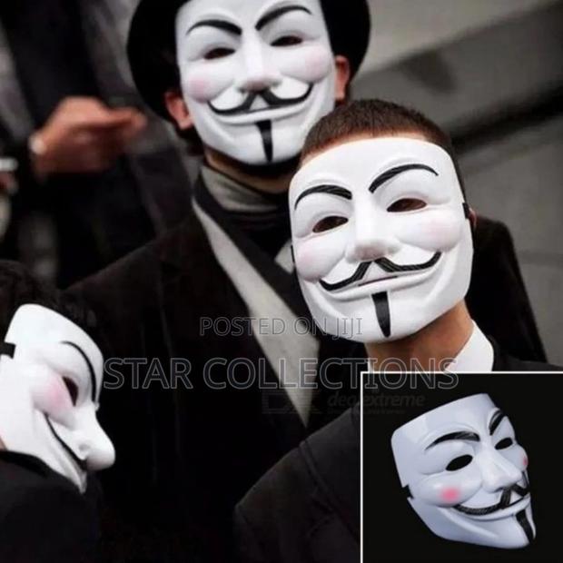 White Vendetta Party Masks - main view