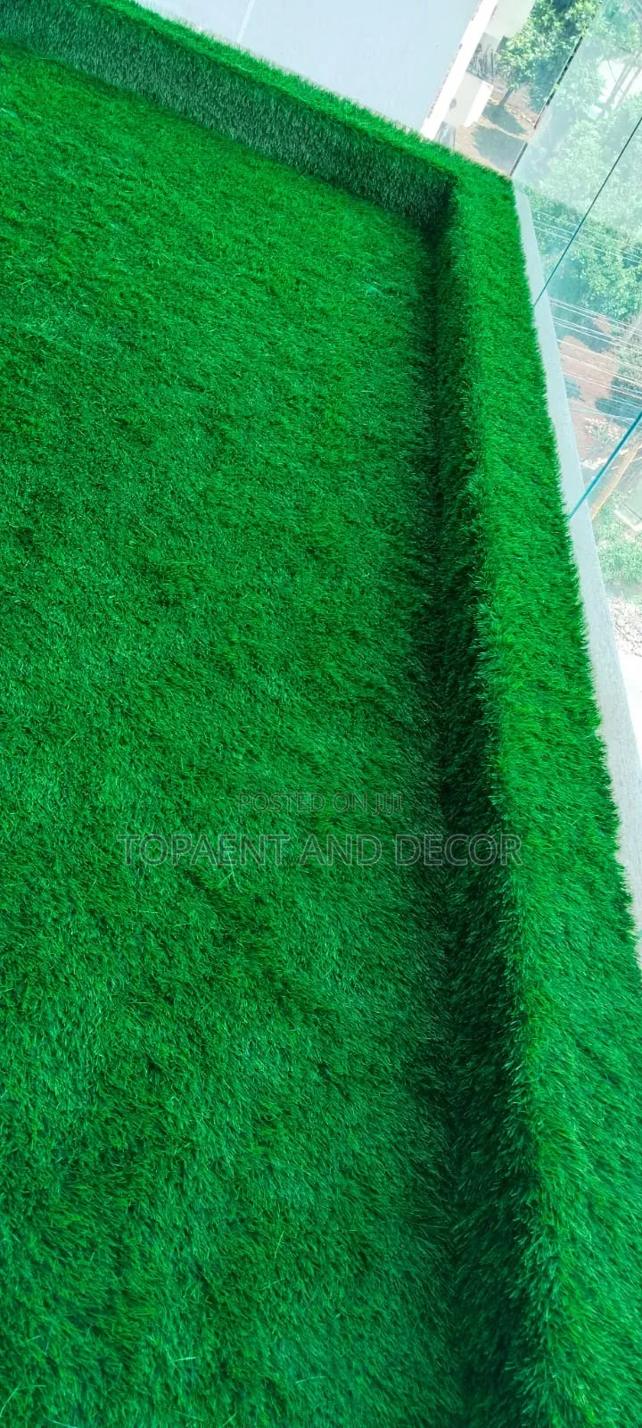 Long Lasting Artificial Grass Carpet Perfect Ground Cover