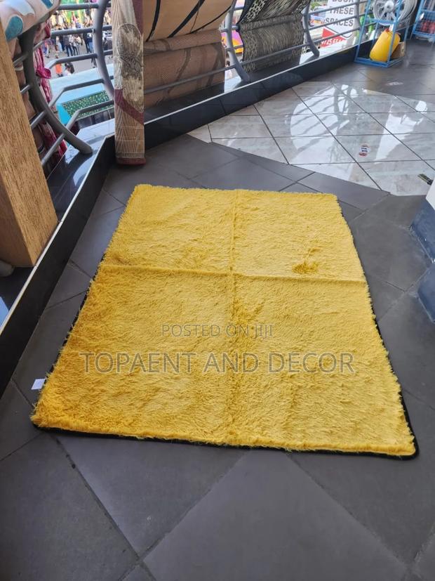Beautiful Soft Yellow 5 by 8 Fluffy Carpet - main view