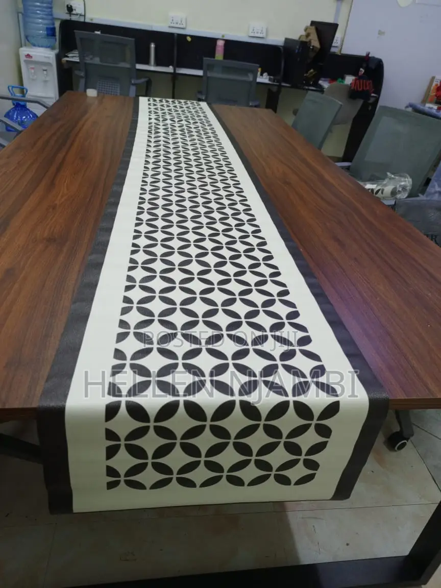 Modern Black White Washable Table Runner/Tv Stand Mat/Drawer Liner