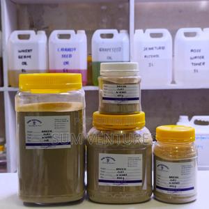 French Green Clay - thumbnail 2