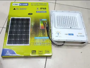 Ukc Bright and High Quality Floodlight 600w