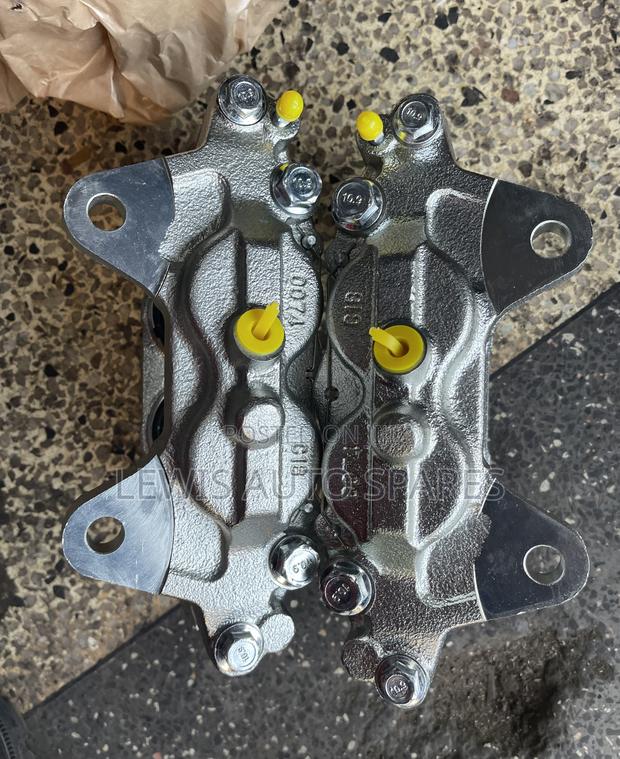 Prado 150,120 Series Front Brake Callipers (New)