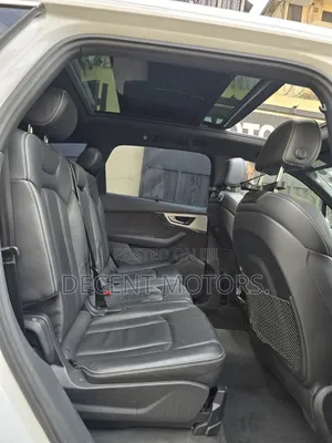 Audi Q7 3.0T Premium AWD quattro 2018 White