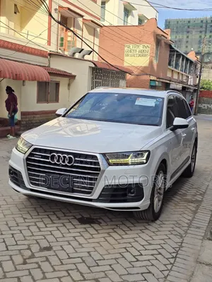 Audi Q7 3.0T Premium AWD quattro 2018 White