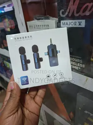 Multi-Use 3-in-1 Clip-on Microphone for Recording Vlogging
