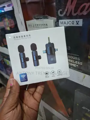 Plug & Play Lavalier Mic For Recording, Vlogging & Streaming