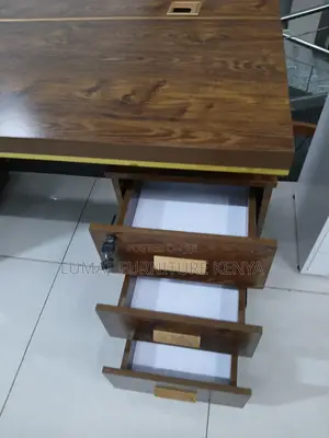 Manager’S Desk