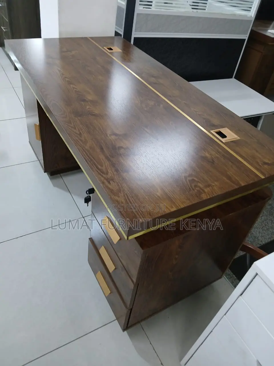Manager’S Desk