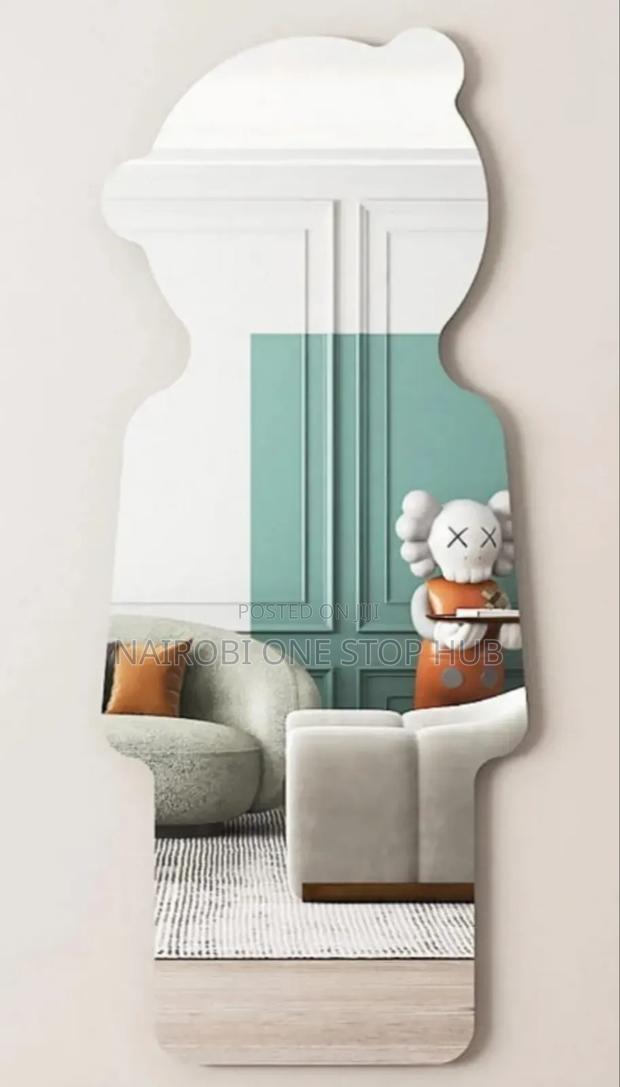 Acrylic Mirror ,Dolly Shape