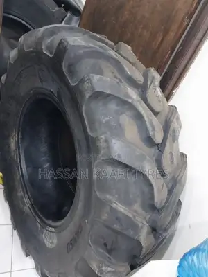 18.4-26 (480/80-26) Comso Made in Sri Lanka
