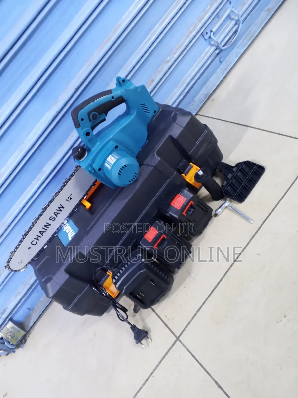 Strong Cordless Chainsaw 12inch