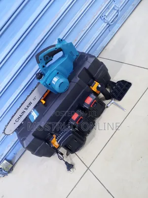 Strong Cordless Chainsaw 12inch