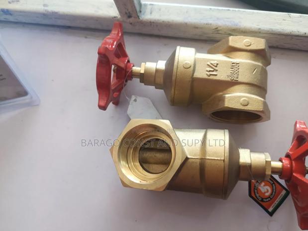 Gate Valve 1 1/4 - thumbnail 3