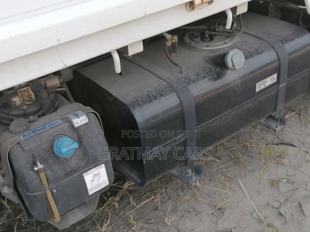 Foreign Used 2018 Canter Bluetec on Sale - thumbnail 6