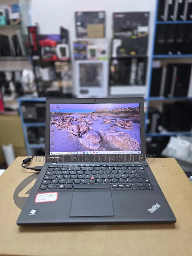 Laptop Lenovo ThinkPad X240 8GB Intel Core I5 SSD 256GB - thumbnail 3