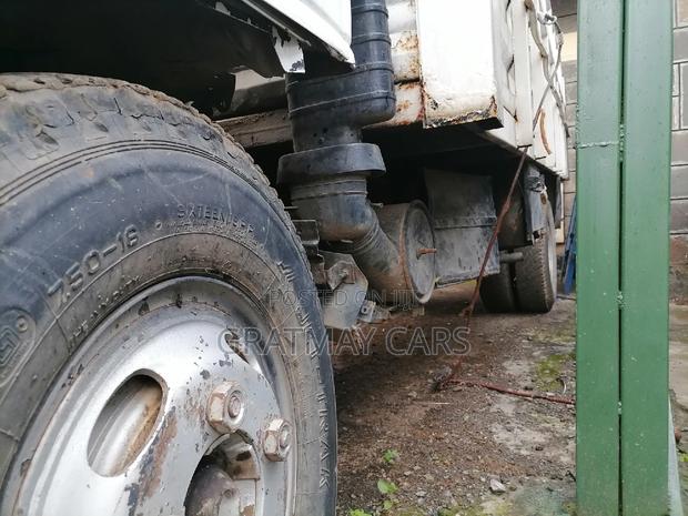 1999 Mitsubishi Canter on Sale - thumbnail 4