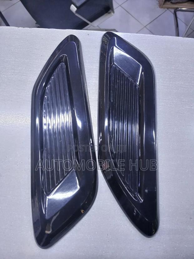 Decorative Bonnet Vents – Universal Car Hood Air Flow Style