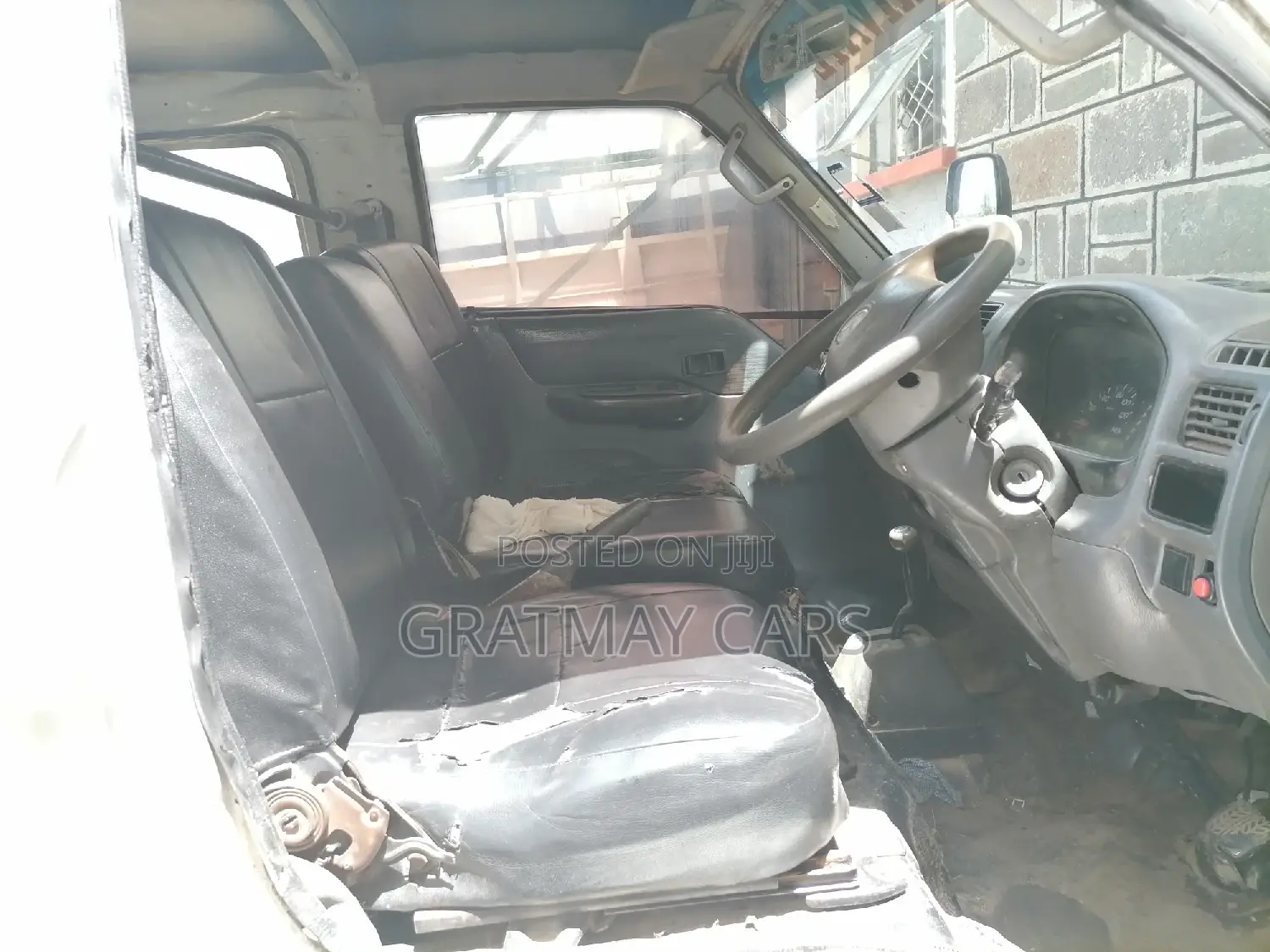 Mazda Bongo 2011 White