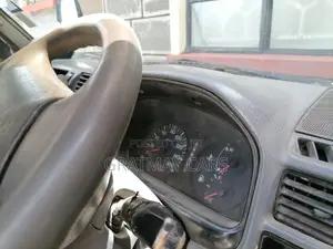 Mazda Bongo 2011 White