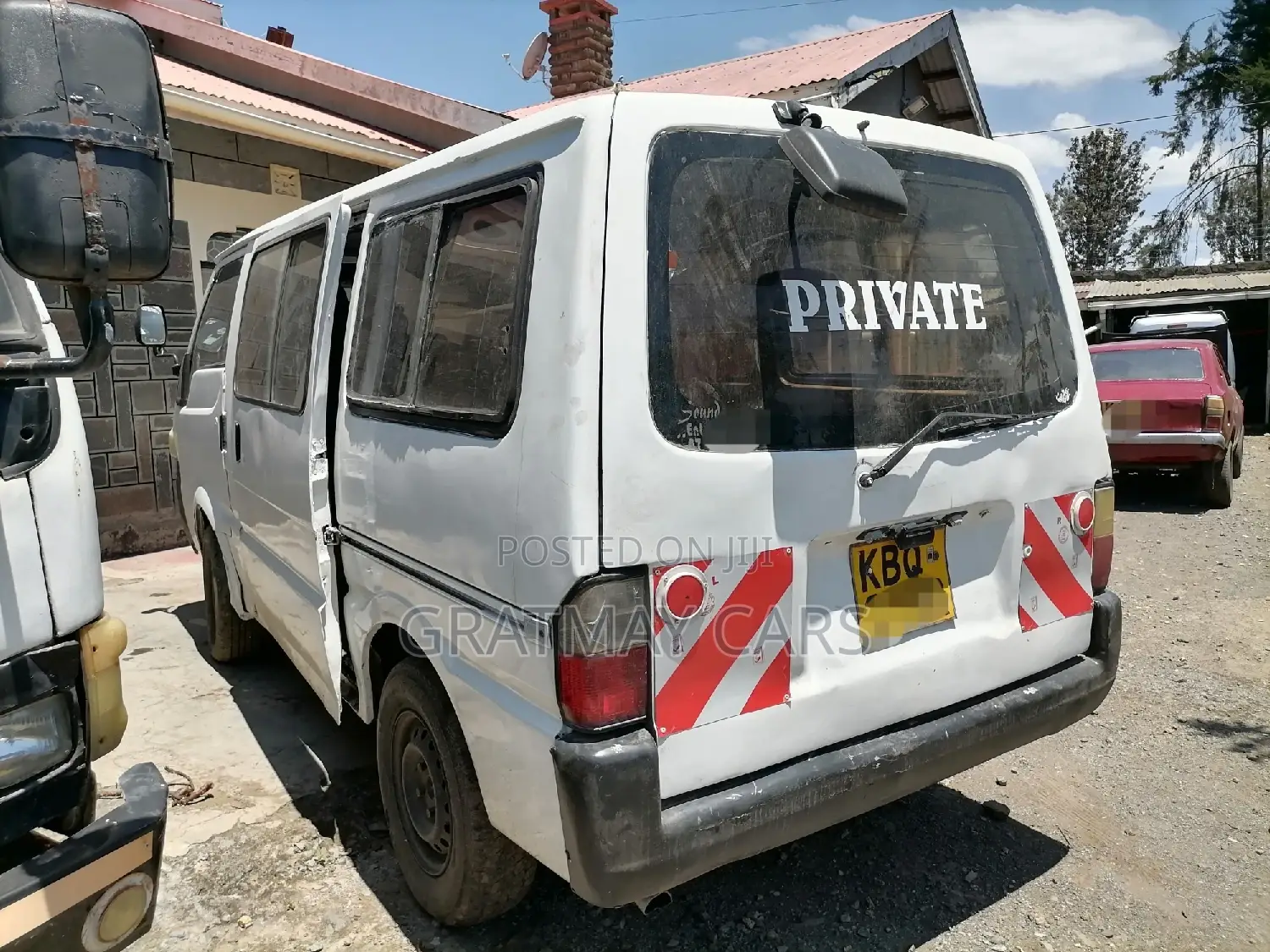 Mazda Bongo 2011 White