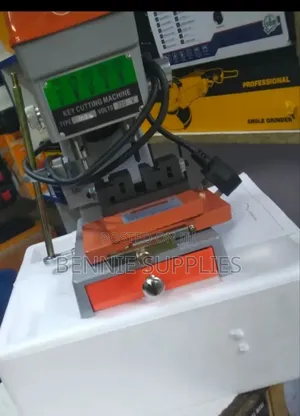 Key Cutting Machine / Available Key Cutter Machine