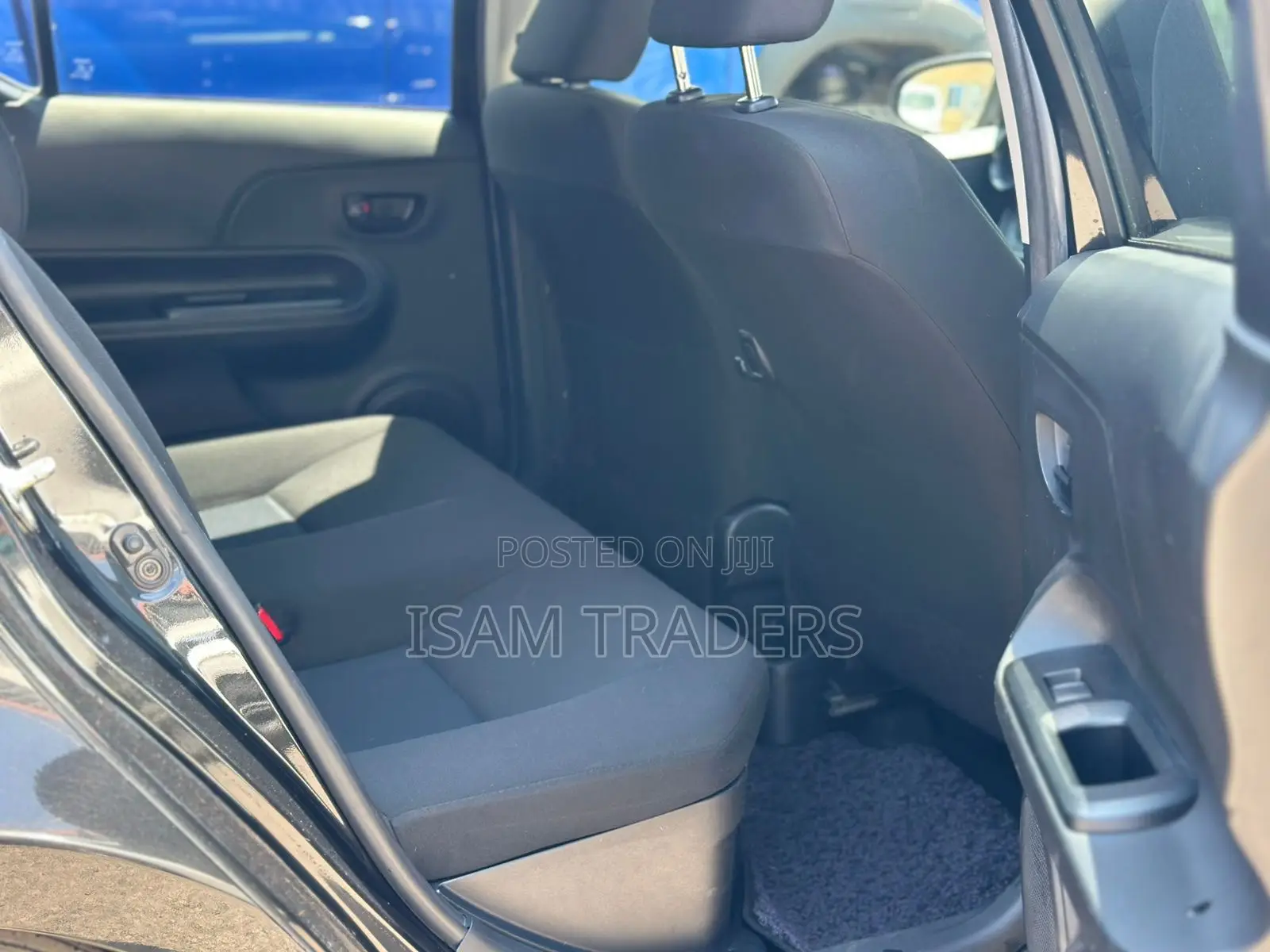 Toyota Aqua 2018 Black