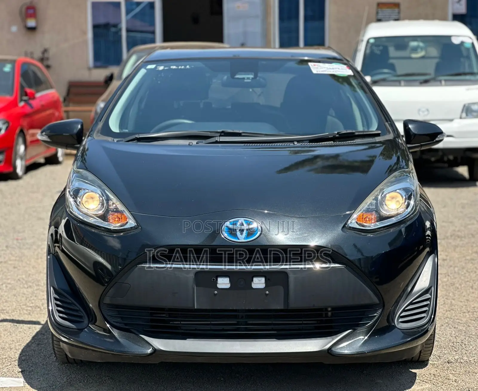 Toyota Aqua 2018 Black