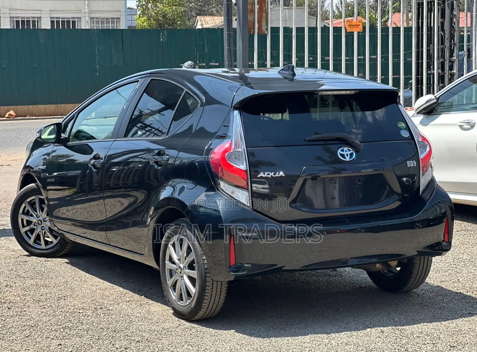 Toyota Aqua 2018 Black