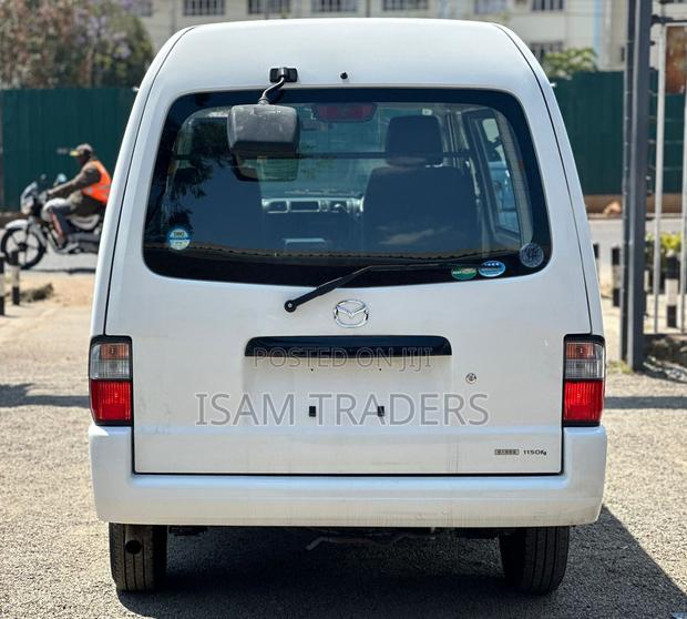 Mazda Bongo 2018 White - thumbnail 4