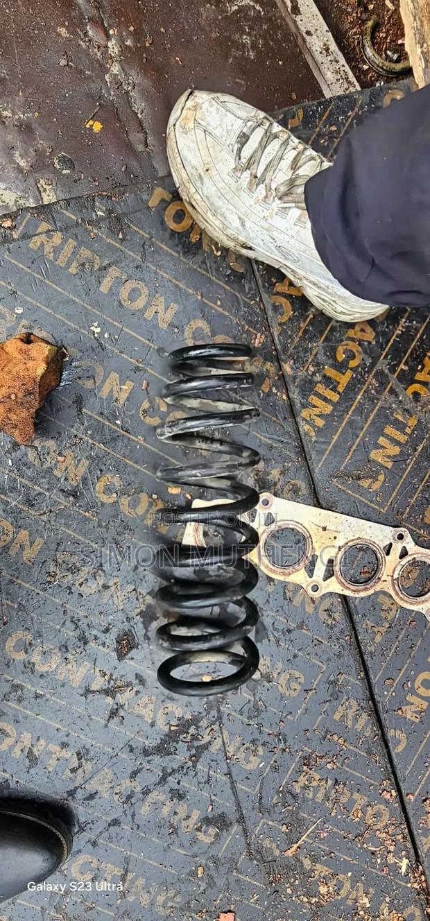 Toyota Sienta Coil Rear
