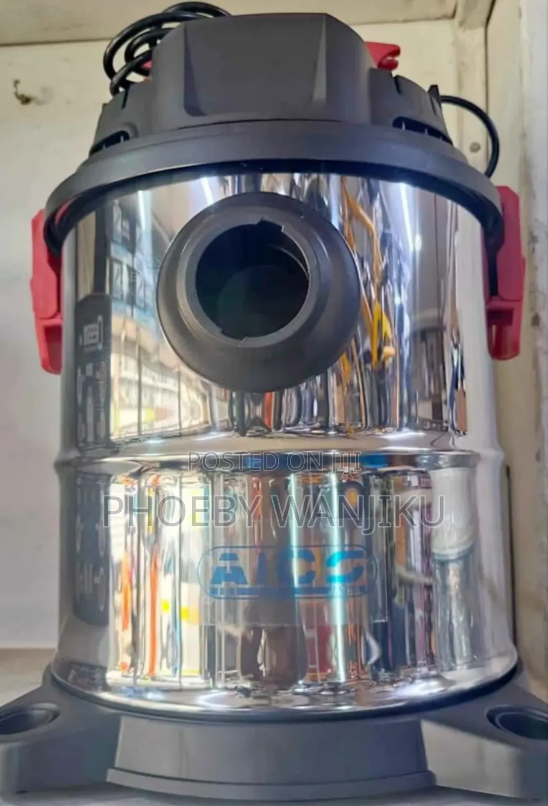 Convenient Vaccum Cleaner (50l)