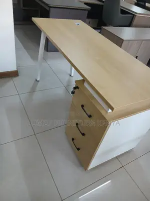 Modern Secretarial Office Workstation