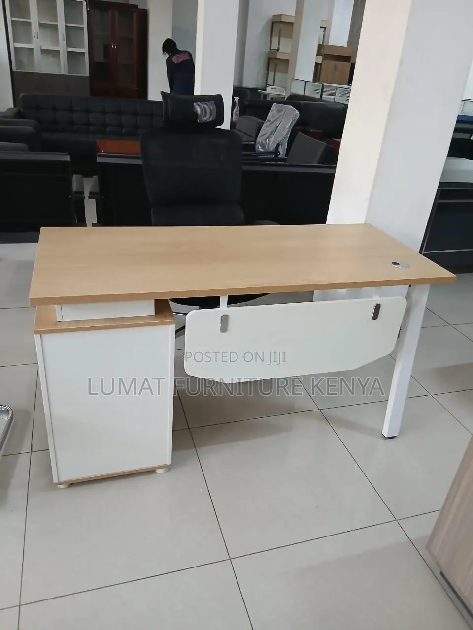 Modern Secretarial Office Workstation