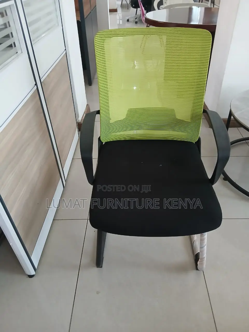 Mid Back Mesh Visitors Seat