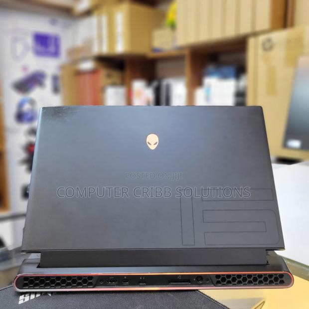 Laptop Dell Alienware M15 R4 16GB Intel Core I7 SSD 512GB - thumbnail 4