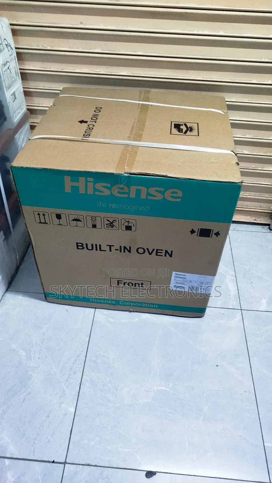 Hisense Built-in Oven 75litres