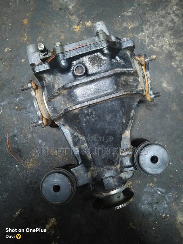 Toyota Mark 2 Rear Diff - thumbnail 2