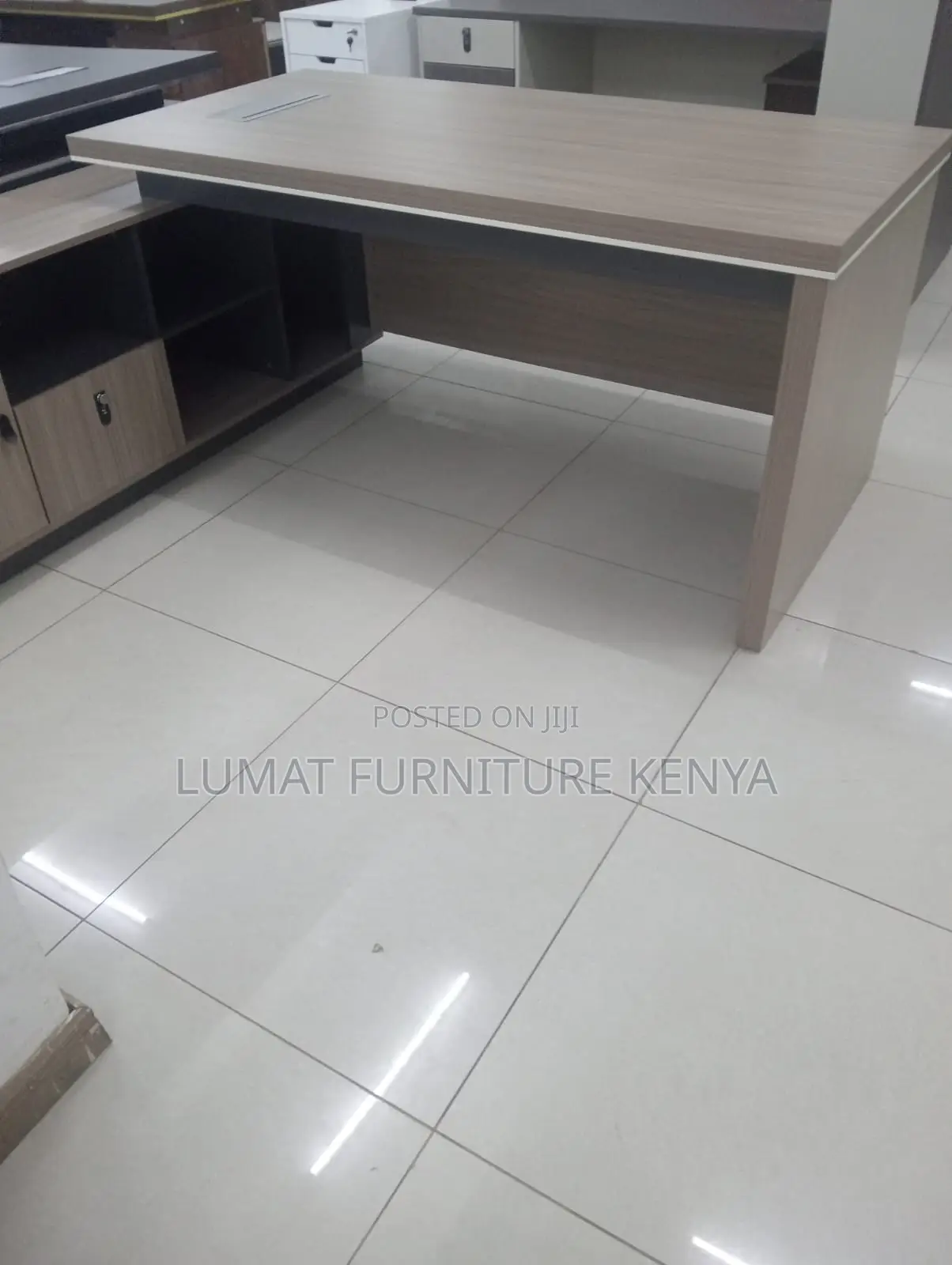 Advanced Manager’S Table