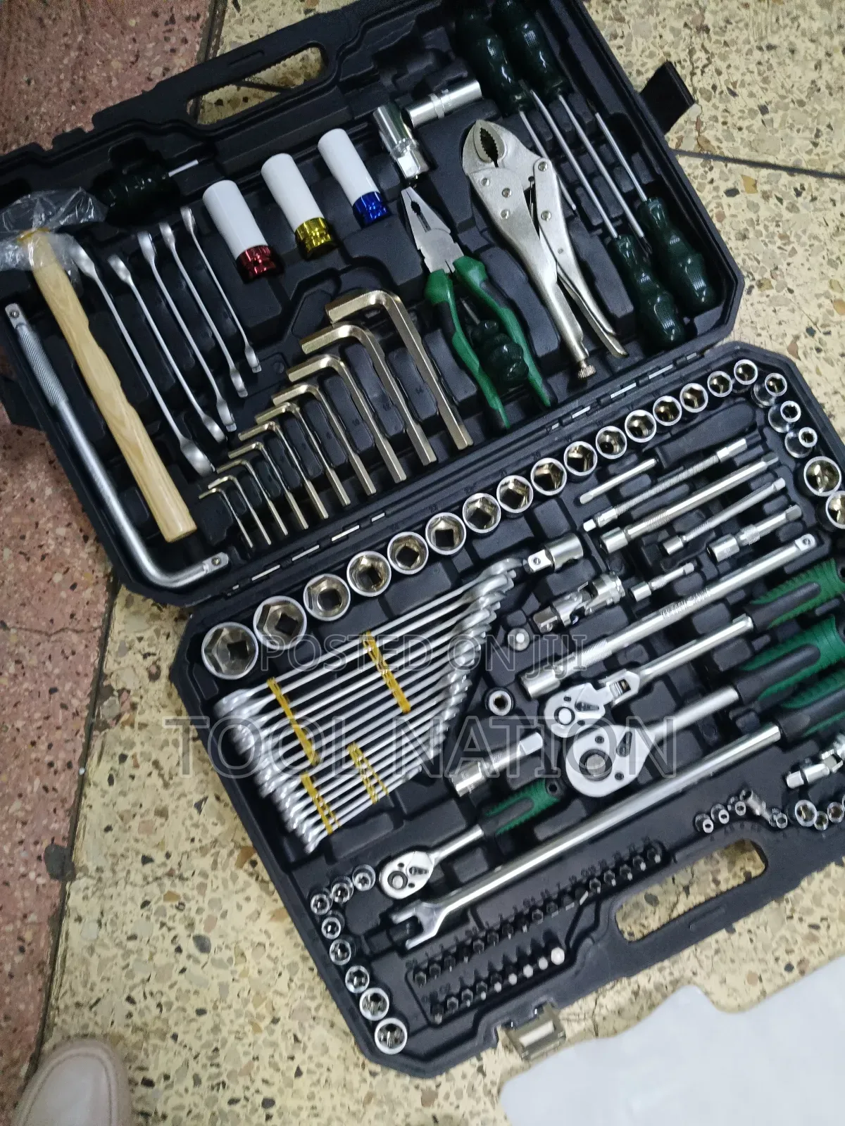 142pc Socket Wrench Set
