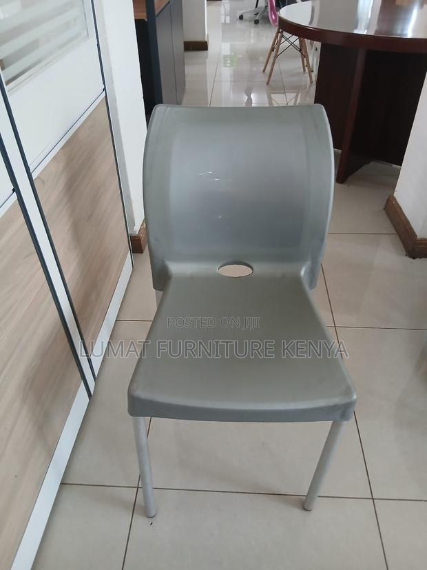 Stackable Home/Office Plastic Chair
