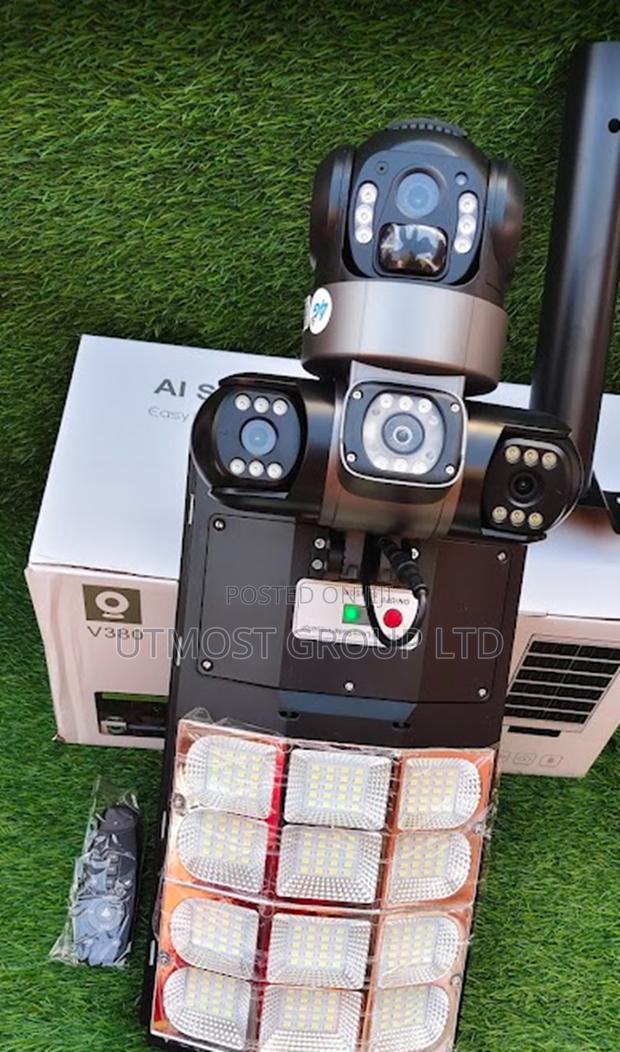 Triple Lens Floodlight Security Cam V380 3-Screen Solar Battery 4g - main view