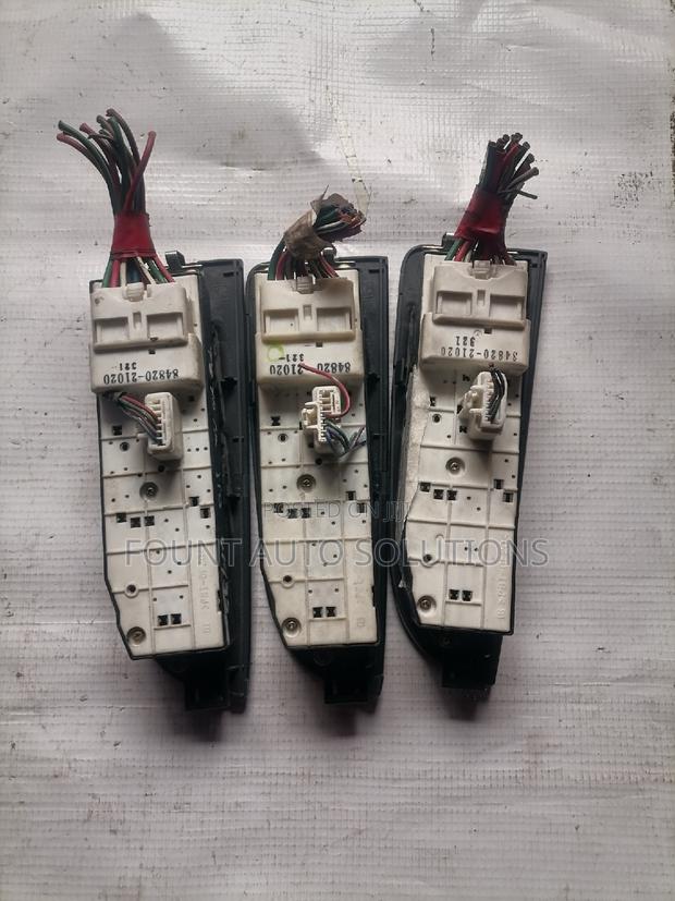 Mainswitch Toyota110 - thumbnail 2