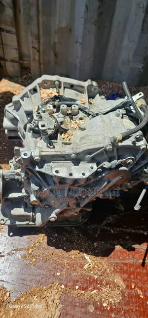 1nz Toyotaaxio Gear Box on Offer