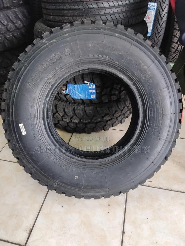 750 R16 Thee a Tyre 16pr - thumbnail 3